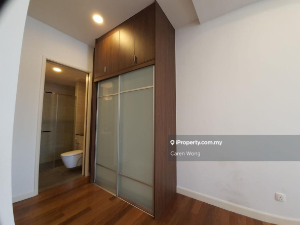 w-e0ned8a32e1f-2f1b-414f-9d94-c44ede3bf3e3_2000x1500